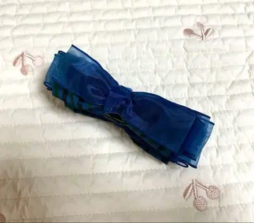 파밀리아 바나나 클립 헤어 클립