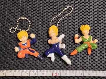 드래곤볼 베지터 트렁크스 고텐 볼 체인 키링 mr