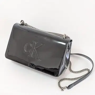 [일본 미입고] Calvin Klein jeans 숄더백 블랙