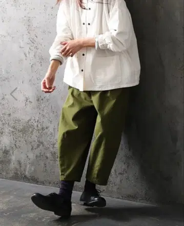 서울리 해송색 팬츠