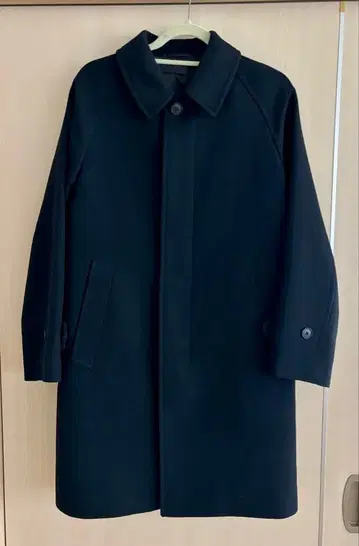 UNIQLO 싱글 브레스 코트 블랙