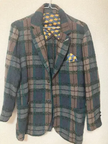 BOB 체크 무늬 테일러드 자켓