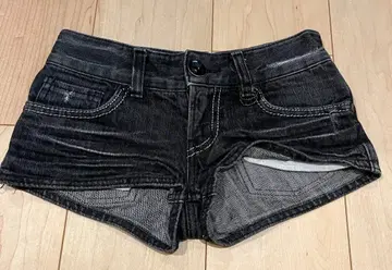 LIP SERVICE 블랙 숏팬츠