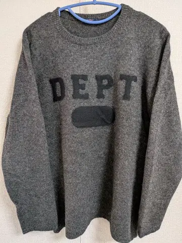 [ DEPT ] 로고 니트 그레이
