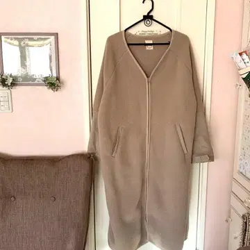 에코로 *한 번 착용만* 플리스 집업 롱 코트