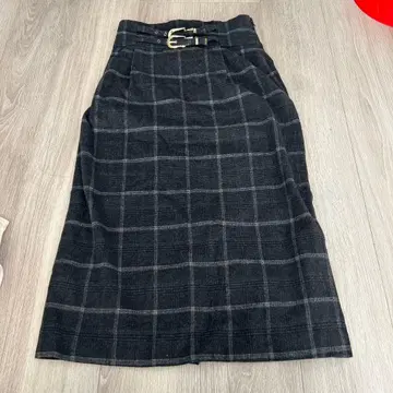 로즈버드 다크 그레이 체크 무늬 타이트 스커트