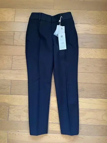 [택 포함 새상품] PLST 스틱 팬츠 XS 사이즈 팬츠 블랙