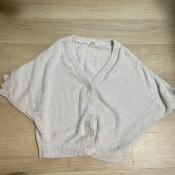 젤라또피케 라이트 그레이 룸웨어 가디건