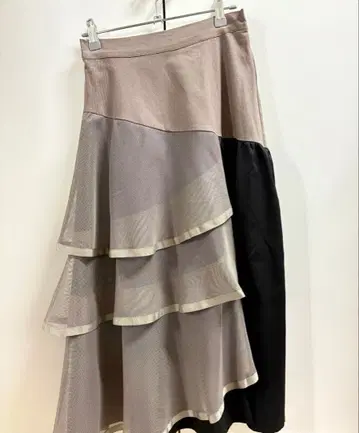 Material 롱 스커트 브라운 x 블랙