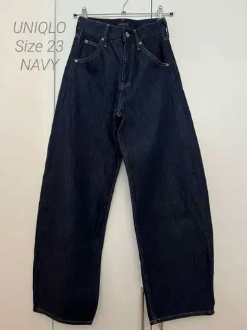 유니클로 배기 커브 청바지 네이비 사이즈 23