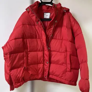 jouetie 빨간색 숏 기장 다운 자켓