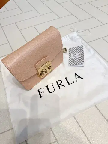 훌라 FURLA 가방 체인백 핑크 베이지