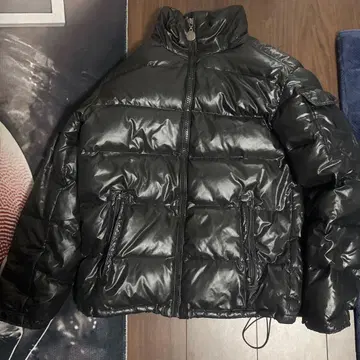 drip 반질반질 다운 자켓