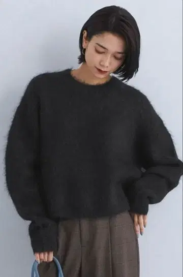 green label relaxing 알파카 크루넥 풀오버