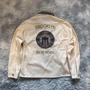 아바클로 자수 워크 자켓 루즈핏 미사용 새상품 수베니어