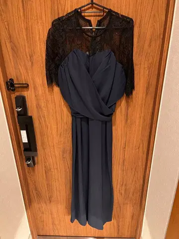 [미사용] 네이비 레이스 롱 드레스