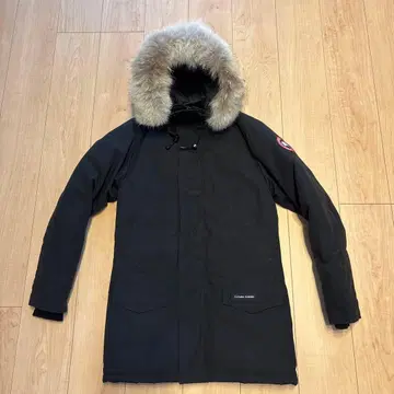 Canada Goose 다운 자켓 블랙