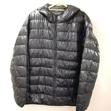 새상품급 UNIQLO 울트라 라이트 다운 후드티
