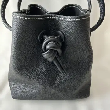 VASIC Bondmini 바지크 숄더백 블랙 가죽