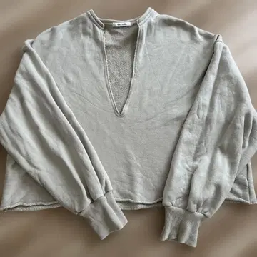 Whim Gazette 윔 가젯 맨투맨 V넥 풀오버