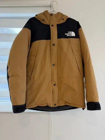 THE NORTH FACE 다운 자켓 브라운 블랙