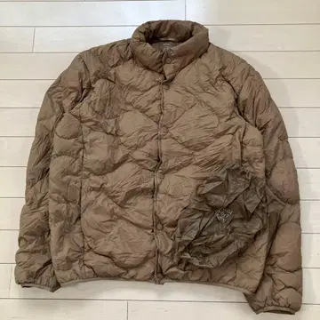 11.27 UNIQLO 유니클로 다운 자켓 브라운 계열 S