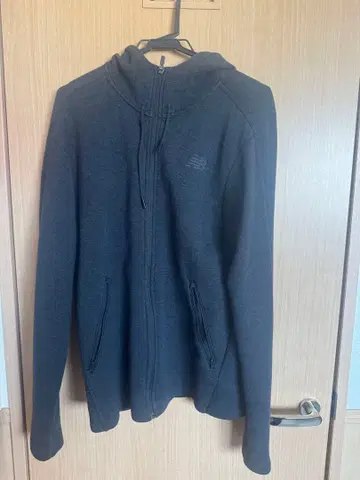 뉴발란스 풀 집업 후드티 다크 그레이