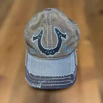 TrueReligion 데미지 가공 캡 y2k 페어리 그런지 테크