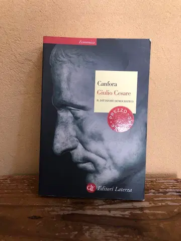 이탈리아어 서적 Giulio Cesare Luciano Canfora