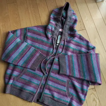 RE. 스트라이프 후드티