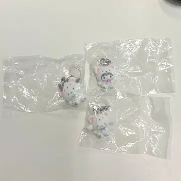 메지루시 액세서리 산리오 푹신푹신 스노우 쿠로미 포차코 시나몬