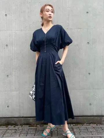 FRAY I.D V넥 허리 턱 반팔 원피스