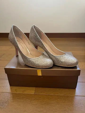 비바 안젤리나 viva angelina 실버 라메 펌프스
