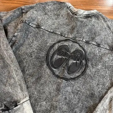 MOON 로고 자수 긴팔 티셔츠 그레이 XL