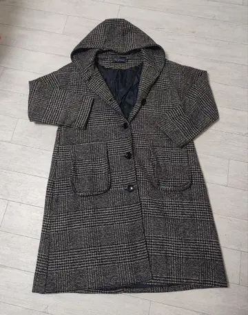 라젬 글렌체크 후디드 코트 M 사이즈