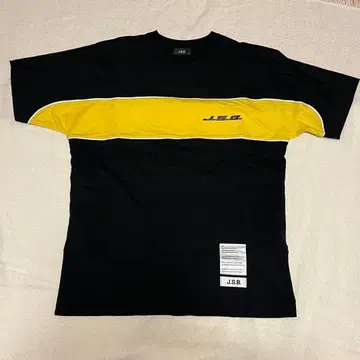 삼대째 T셔츠 RAISE THE FLAG