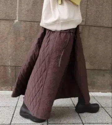 machatt 퀼팅 스커트 브라운