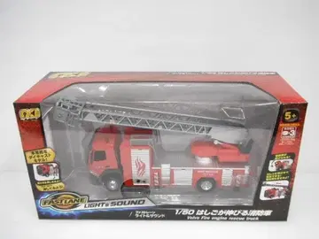 토이저러스 패스트 레인 1/50 사다리가 늘어나는 소방차 라이트&사운드