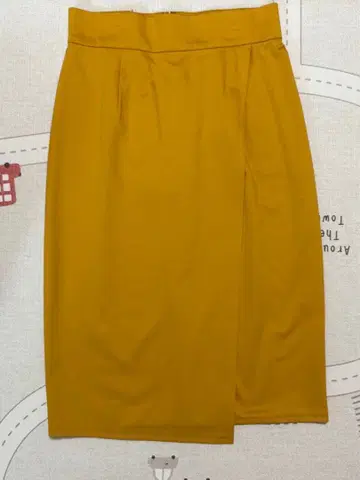 UNITED ARROWS 머스타드 타이트 스커트