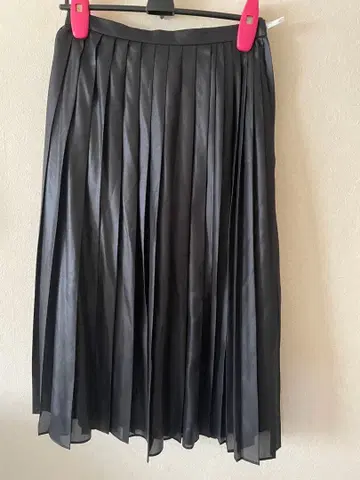 MACKINTOSH 블랙 플리츠 스커트 38