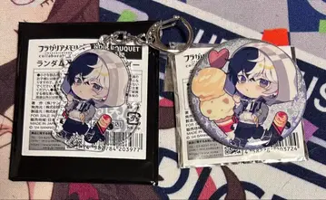 프라가리아 메모리즈 콜라보 카페 아크릴 키링 캔뱃지 차코