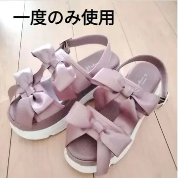 양산형 샌들 핑크 펌프스