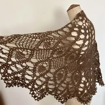 손뜨개질 브라운 레이스풍 반원 숄 스커트