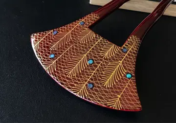 카즈라키요 노포 헤어콤 농담색 칠기 자개 세공