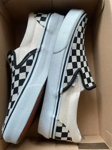 Vans 체커 패턴 슬립온