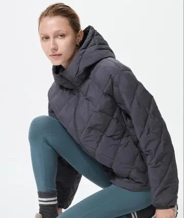 UNIQLO 퍼프 테크 후드티