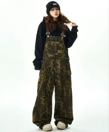 레오파드 무늬 올인원