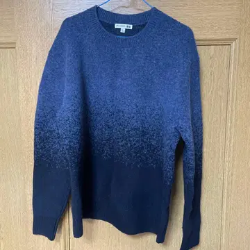 유니클로 UNIQLO JWanderson 수플레얀 그라데이션 스웨터
