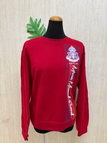 빨간색 L 사이즈 맨투맨