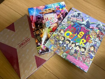 WEST. Blu-Ray 3종 세트